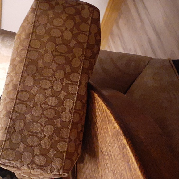 COACH SIGNATURE TOTE BAG - Picture 4 of 15